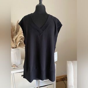 BLACK RETROTERRY V-NECK SWEATSHIRT | Athleta | Size L